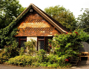  Tovey Lodge  Хассокс